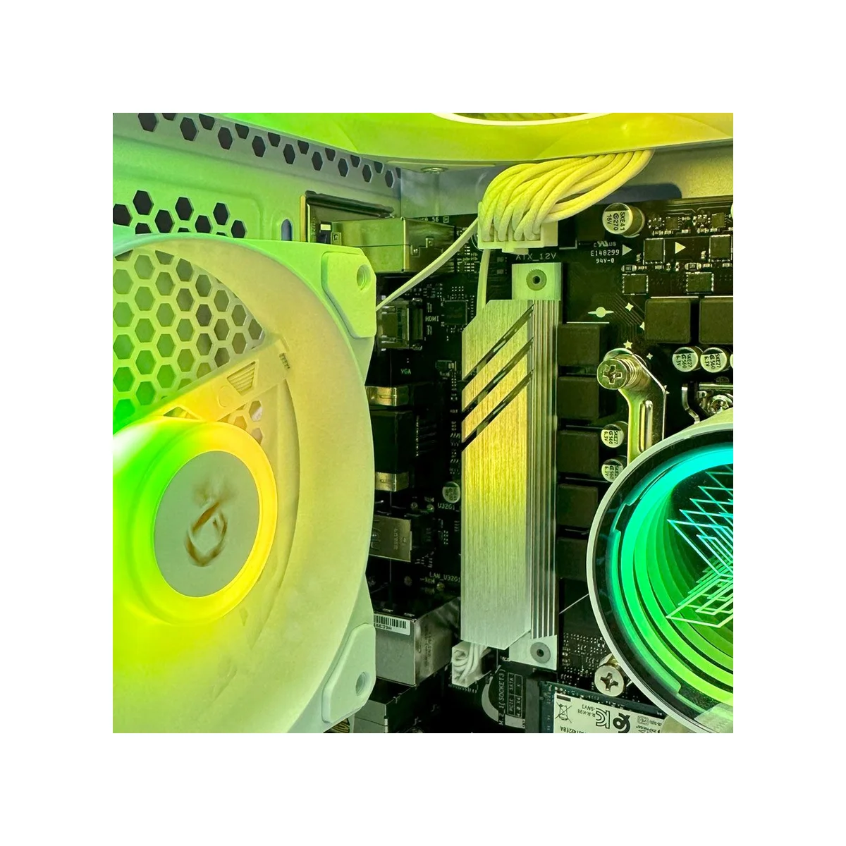 Gaming PC Moon (Core i5-14400F, 32GB DDR5, RTX 5060 8GB) - Gaming_PC_Moon view 5