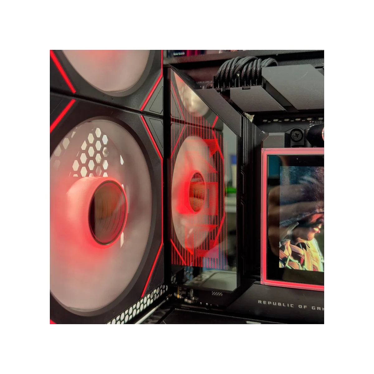 Gaming PC Link (Ryzen 9 9950X3D, 64 GB DDR5 RAM, RTX 5090 32GB GPU) - Powered by ASUS view 5