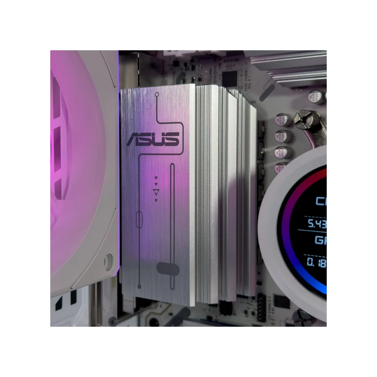 Gaming PC Noel Desktop (Ryzen 5 9600X, RTX 5060 8GB, 16GB DDR5) - Gaming_PC_Noel view 5