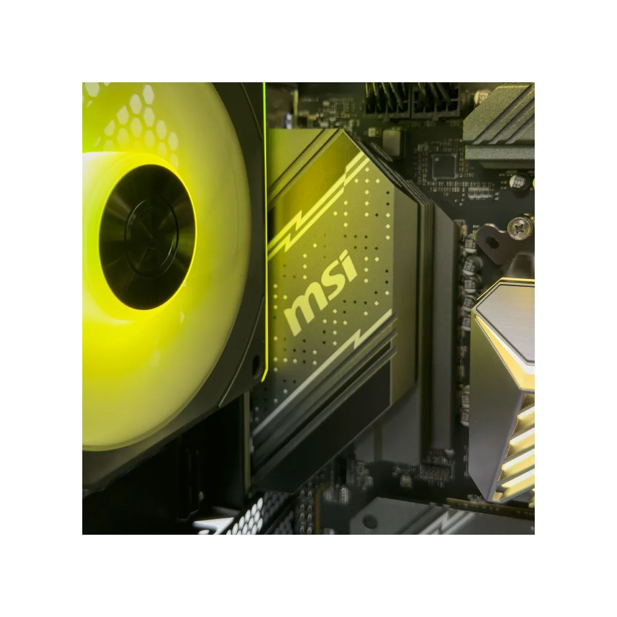 Gaming PC Prestige (Ryzen 7 7800X3D, 32GB DDR5, RTX 5070 Ti 16GB) - Gaming_PC_Prestige view 5