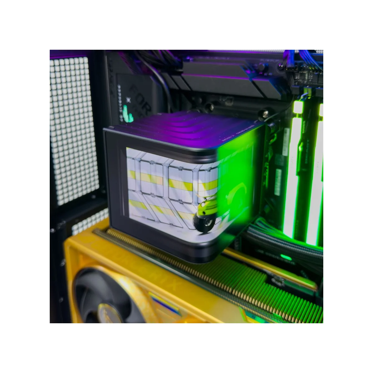 Gaming PC Panorama (Ryzen 7 9800X3D, RTX 5080 16GB, 32GB DDR5) - Powered by Asus - Gaming_PC_Panorama view 6