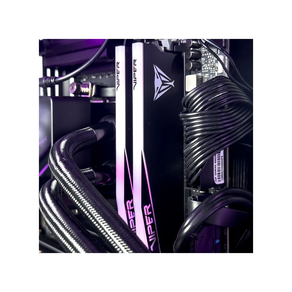 Gaming PC Radiant (Ryzen 7 7800X3D, 32GB DDR5, RTX 5070 Ti 16GB) - Gaming_PC_Radiant view 8