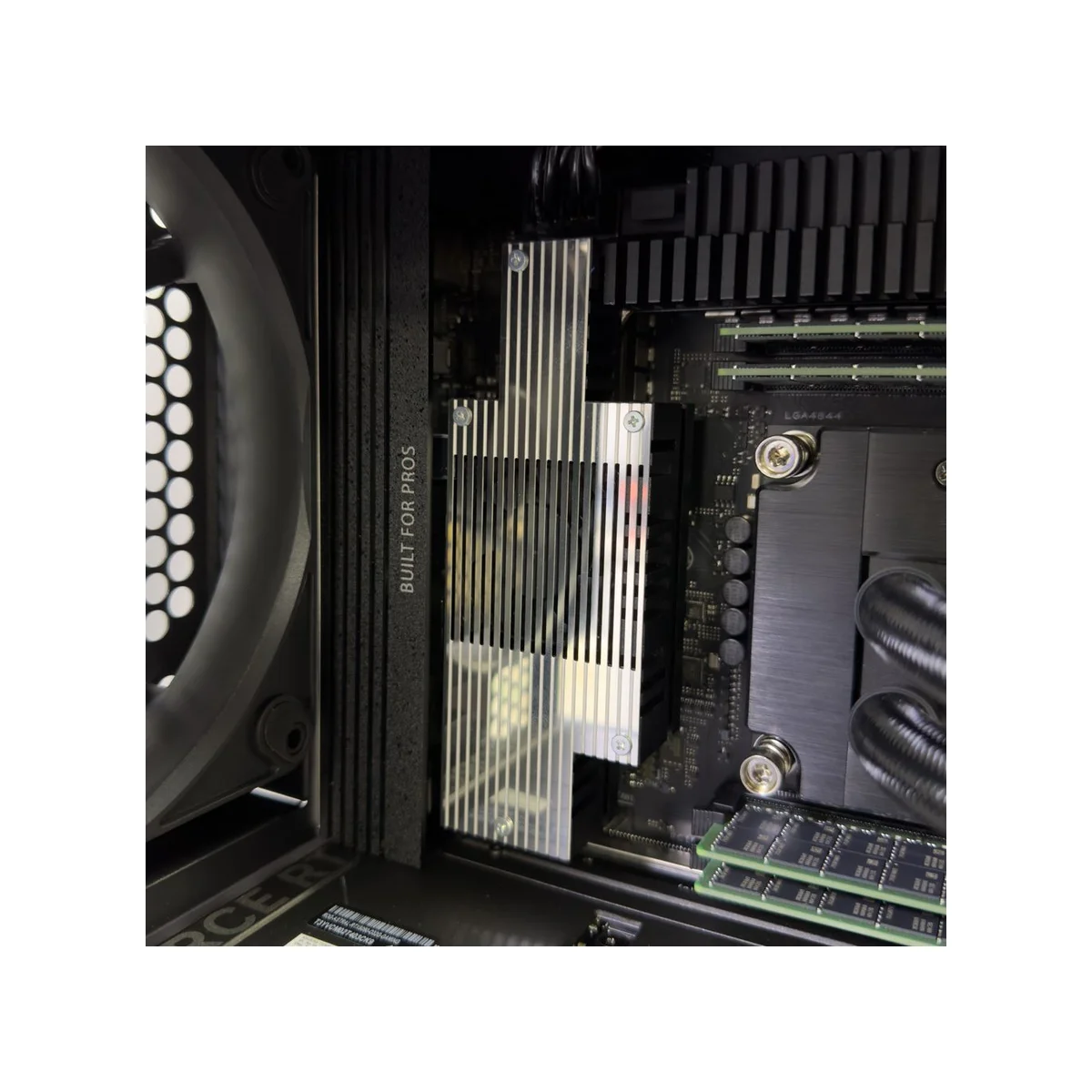 Grand Workstation (Ryzen Threadripper 7970X, 256 GB DDR5 RAM, RTX 5090 32GB GPU) - Grand_Workstation view 5