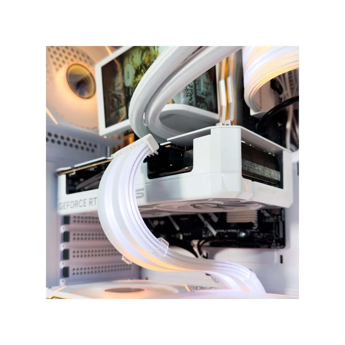Gaming PC All-White (Core i5-14400F, 32GB DDR5, RTX 5060 8GB) - Gaming_PC_All-White view 7