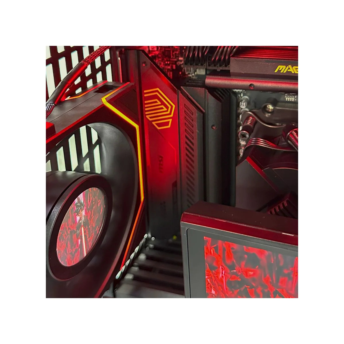 Gaming PC Inferno (Ryzen 7 9800X3D, RTX 5090 32GB) - Gaming_PC_Inferno view 5