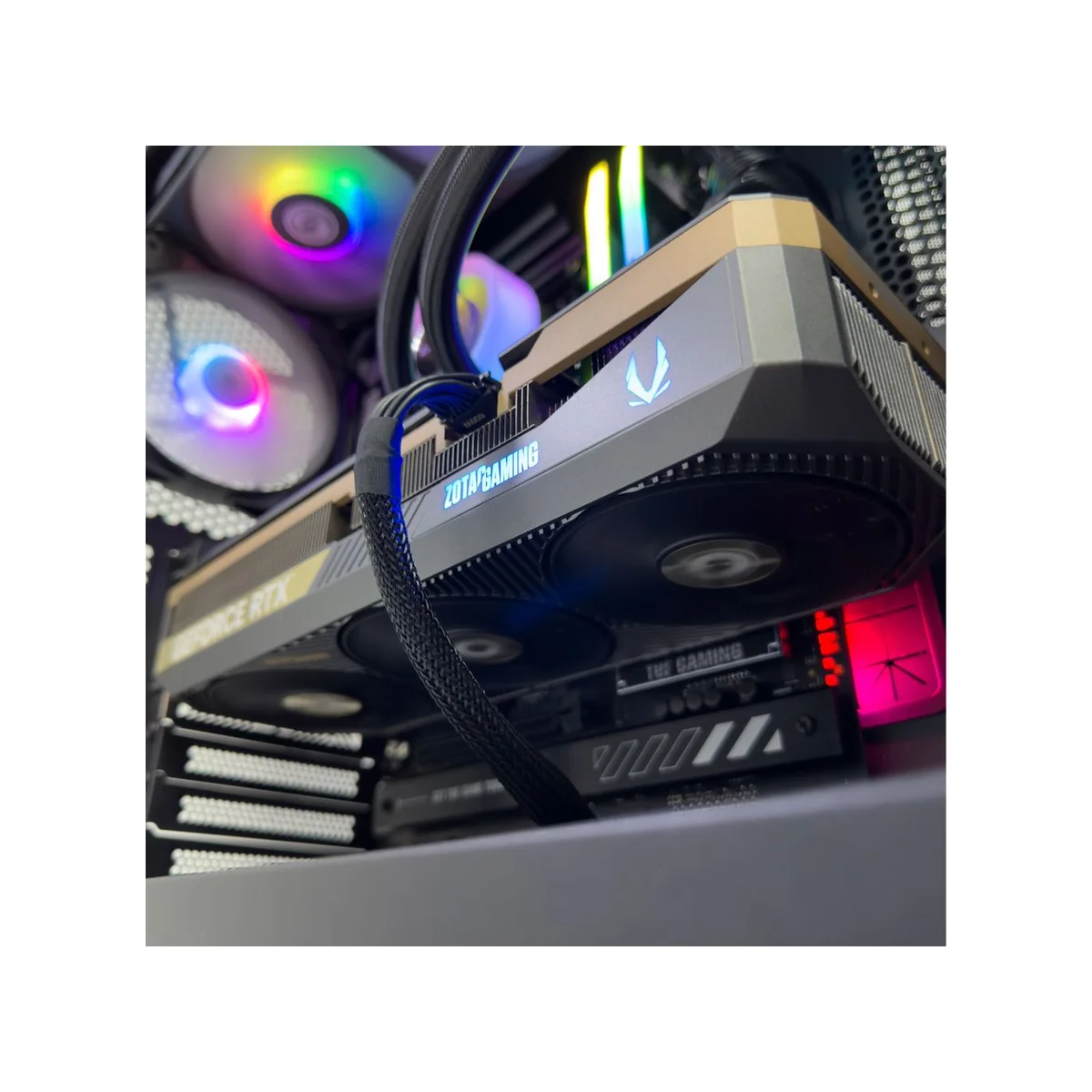 Gaming PC Velox (Ryzen 7 7800X3D, RTX 5080, 32GB DDR5) - Gaming_PC_Velox view 7