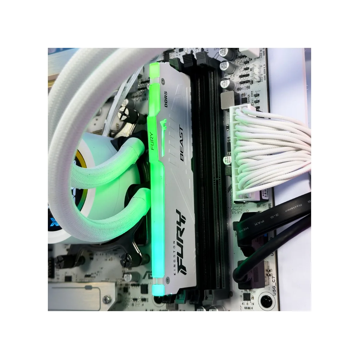 Gaming PC Noel Desktop (Ryzen 5 9600X, RTX 5060 8GB, 16GB DDR5) - Gaming_PC_Noel view 8