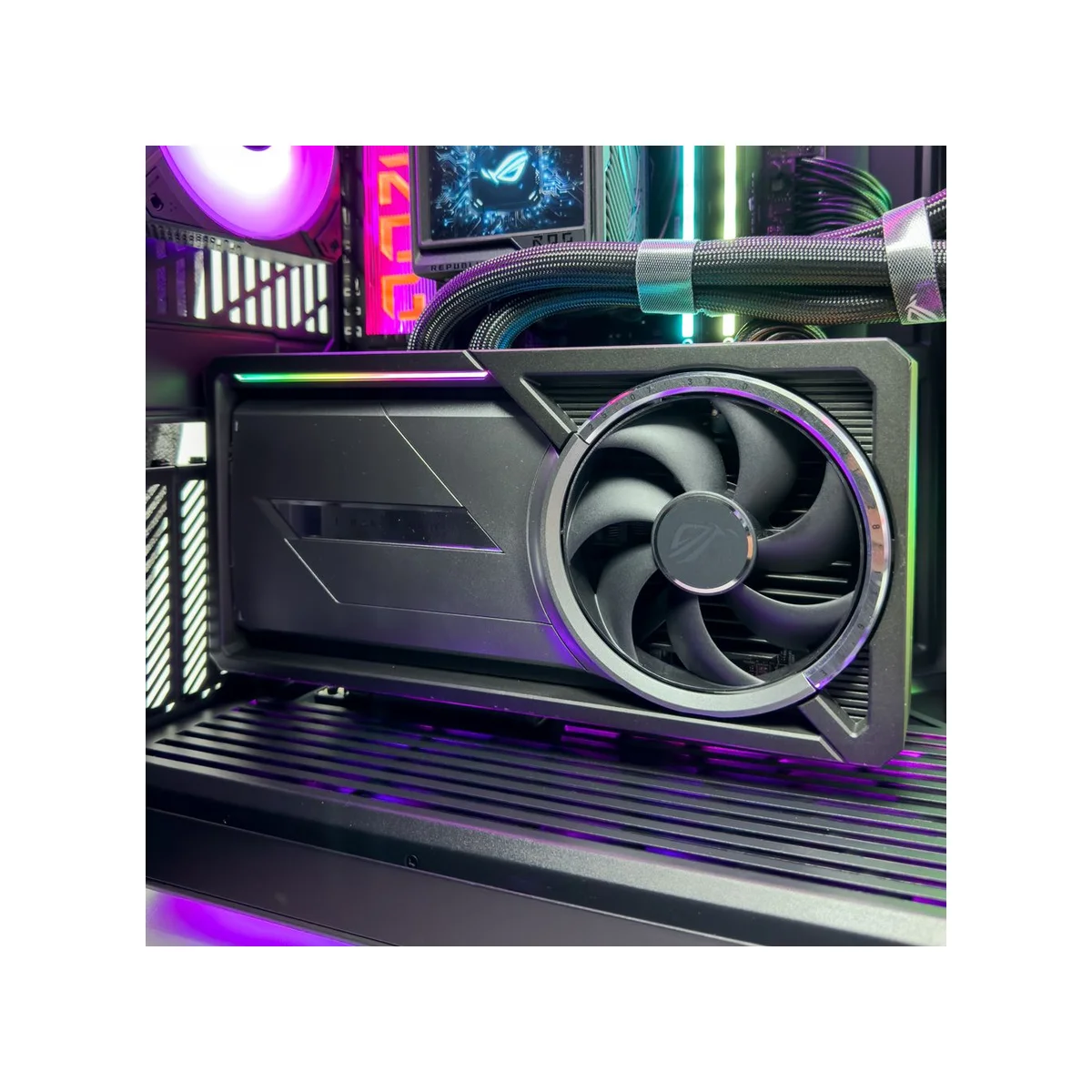 Gaming PC Storm Desktop (Ryzen 9 9950X3D, 96 GB DDR5 RAM, RTX 5090 32GB GPU) - Gaming_PC_Storm view 7