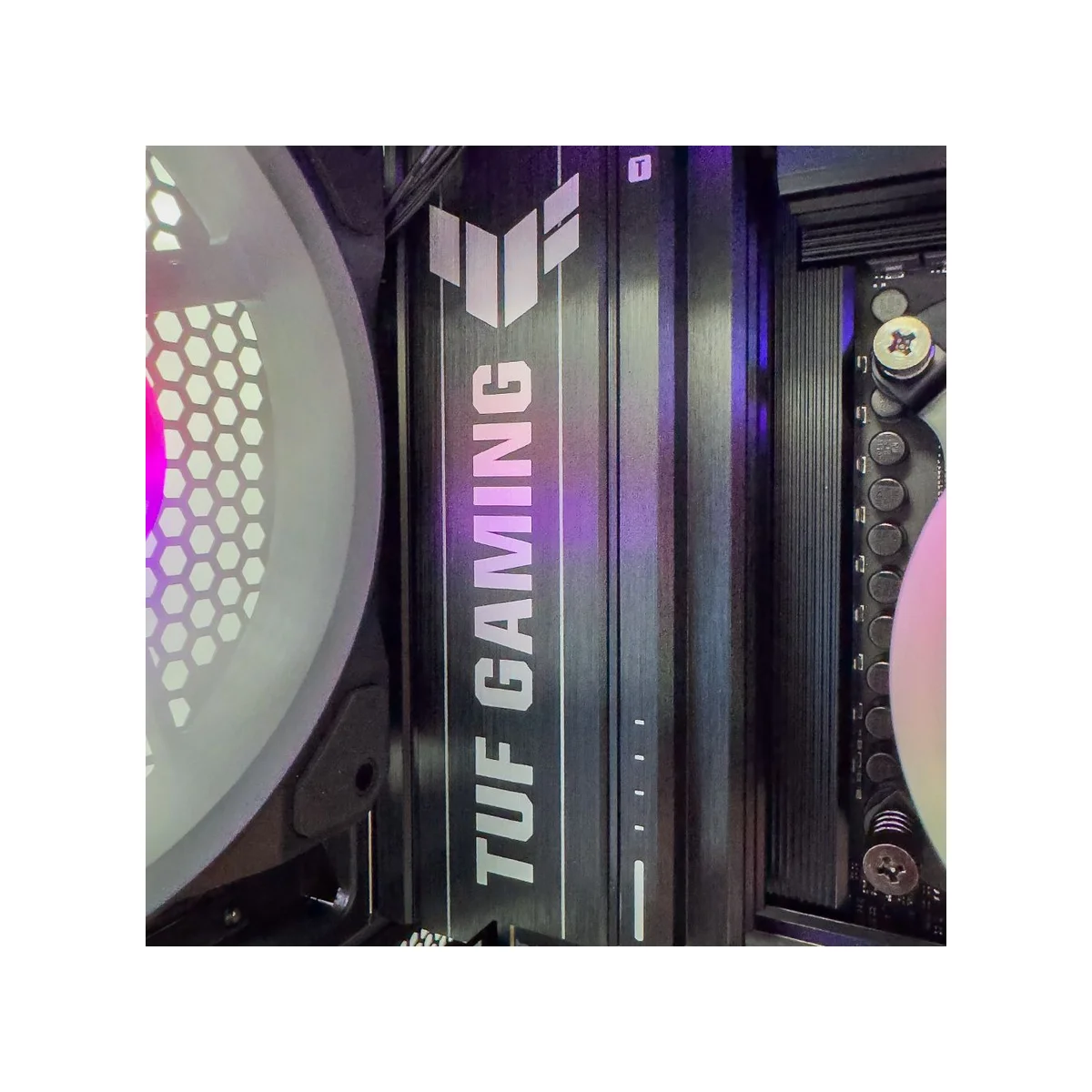 Gaming PC Velox (Ryzen 7 7800X3D, RTX 5080, 32GB DDR5) - Gaming_PC_Velox view 5