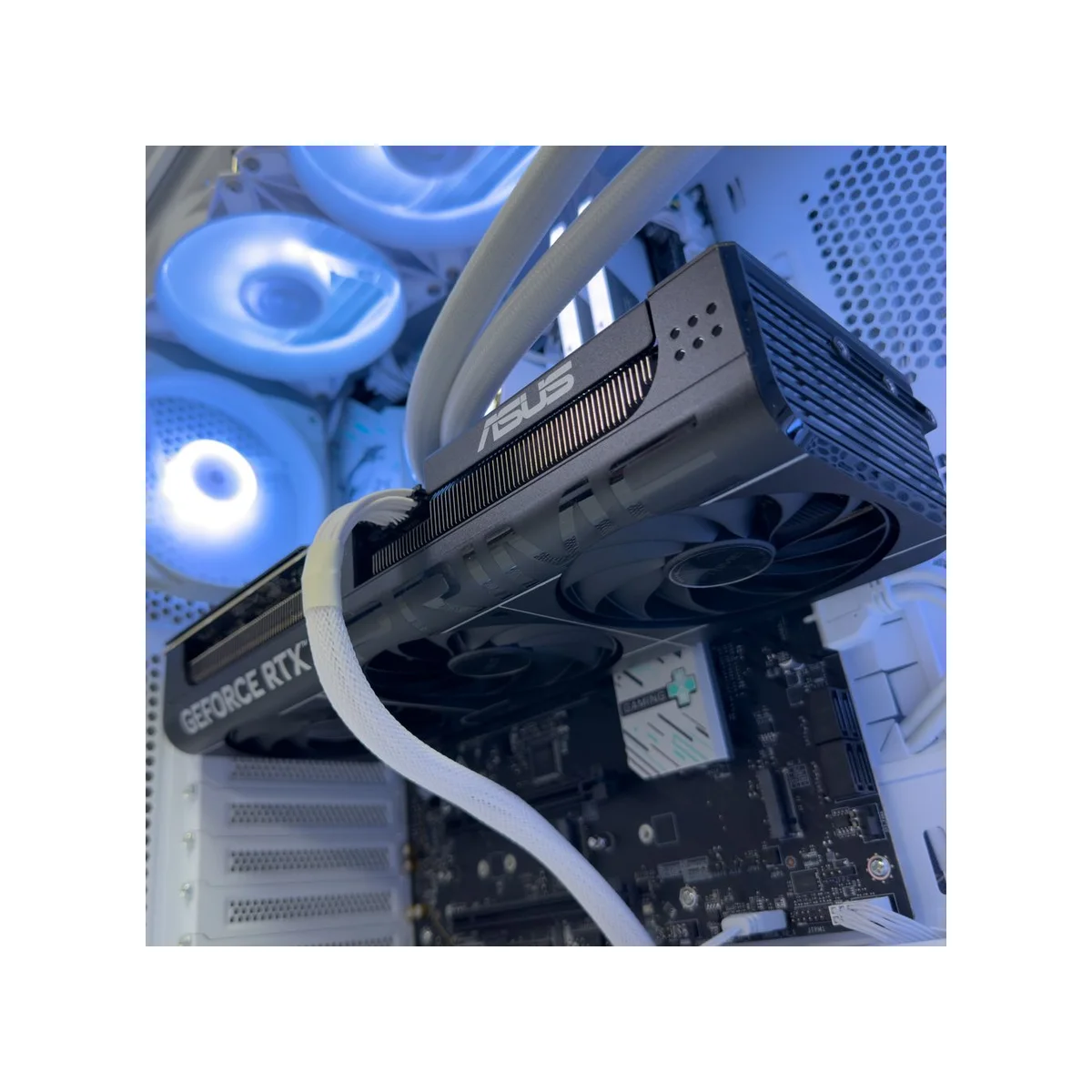 Freya Gaming PC (Intel Core Ultra 7 265, 32GB DDR5 RAM, RTX 5070 12GB GPU) - Freya_Gaming_PC view 7