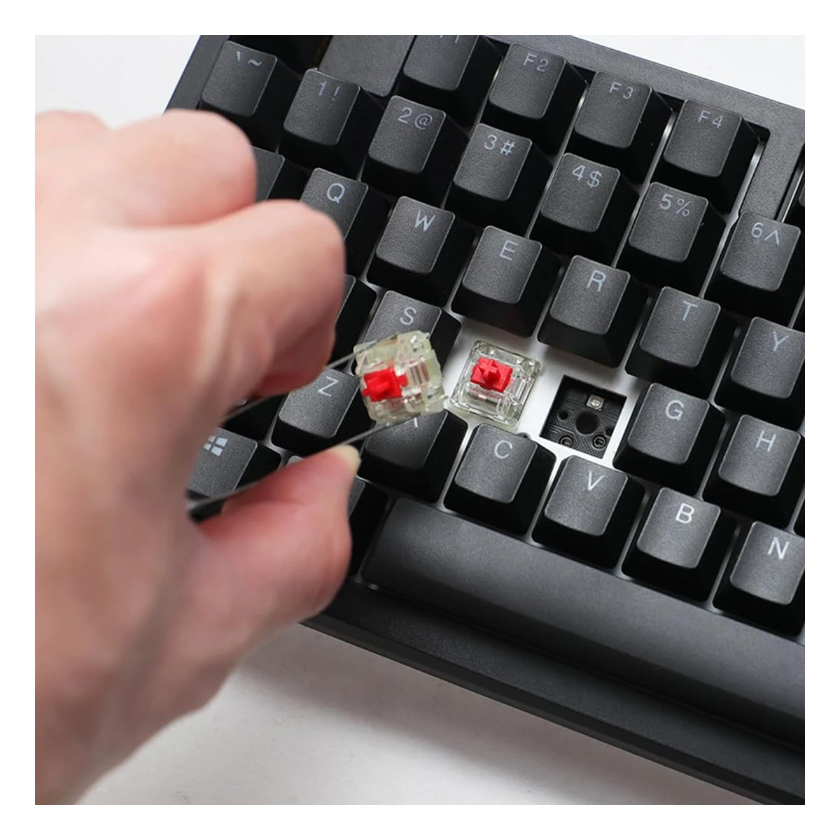 Ducky Zero 6108 Cherry MX2A Arabic Layout Wireless Mechanical Keyboard - Black | DKZE2408ST3 view 6