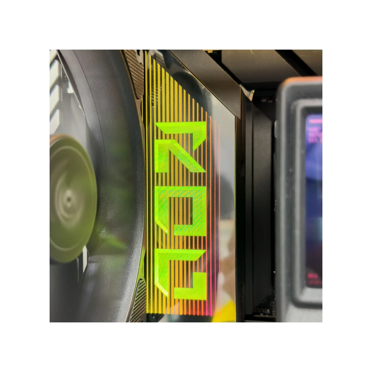 Gaming PC ROG (Ryzen 9 9950X3D, 64 GB DDR5 RAM, RTX 5090 32GB GPU) - Powered by ASUS - Gaming_PC_ROG view 5