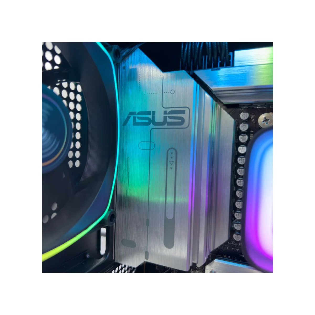 Gaming PC Ultra (Ryzen 7 9800X3D, 32GB DDR5 RAM, RTX 5070 Ti) - Gaming_PC_Ultra view 5