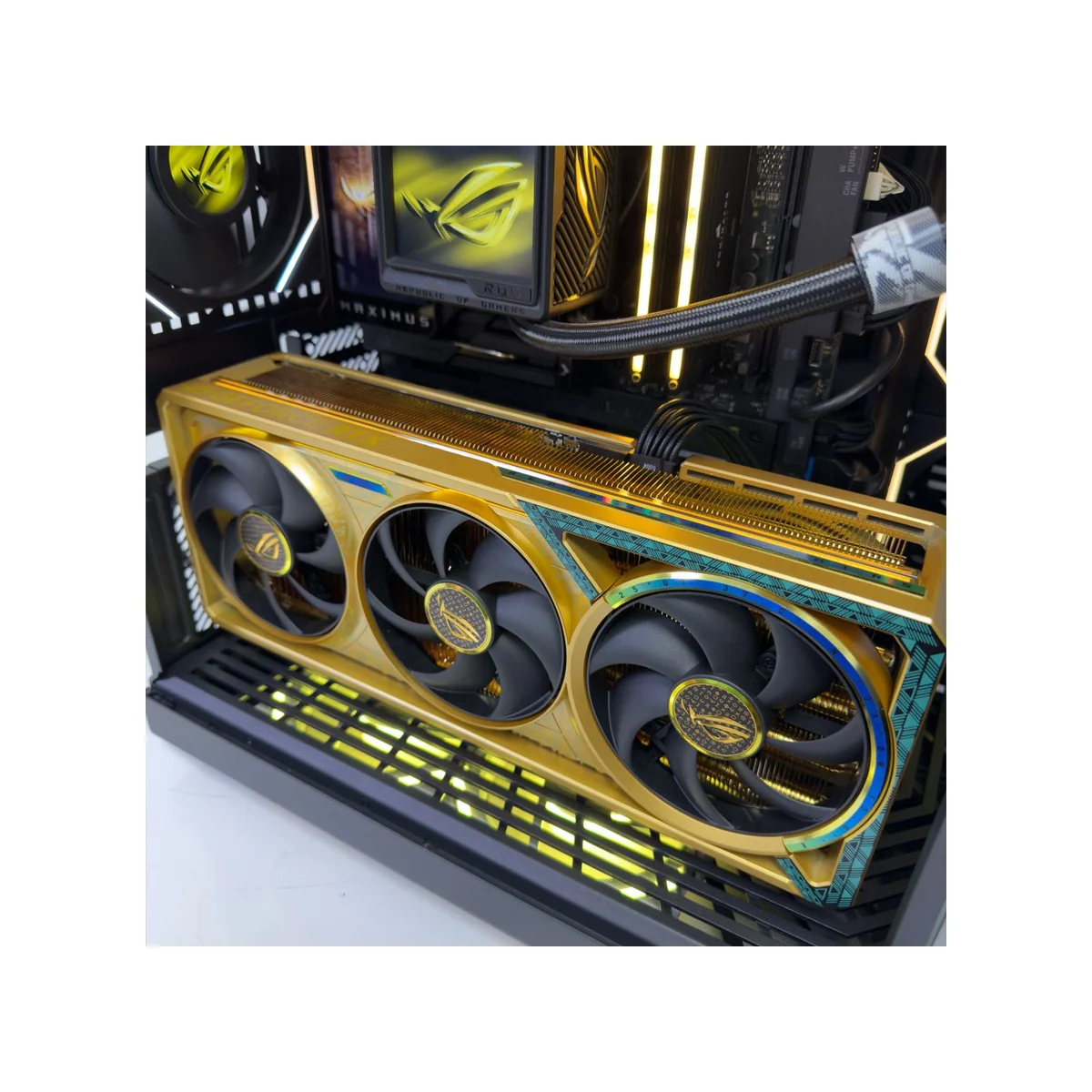 Dhahab Gaming PC (Ultra 9 285K, 96GB DDR5 RAM, RTX 5090 32GB GPU) - Dhahab_Gaming_PC view 7