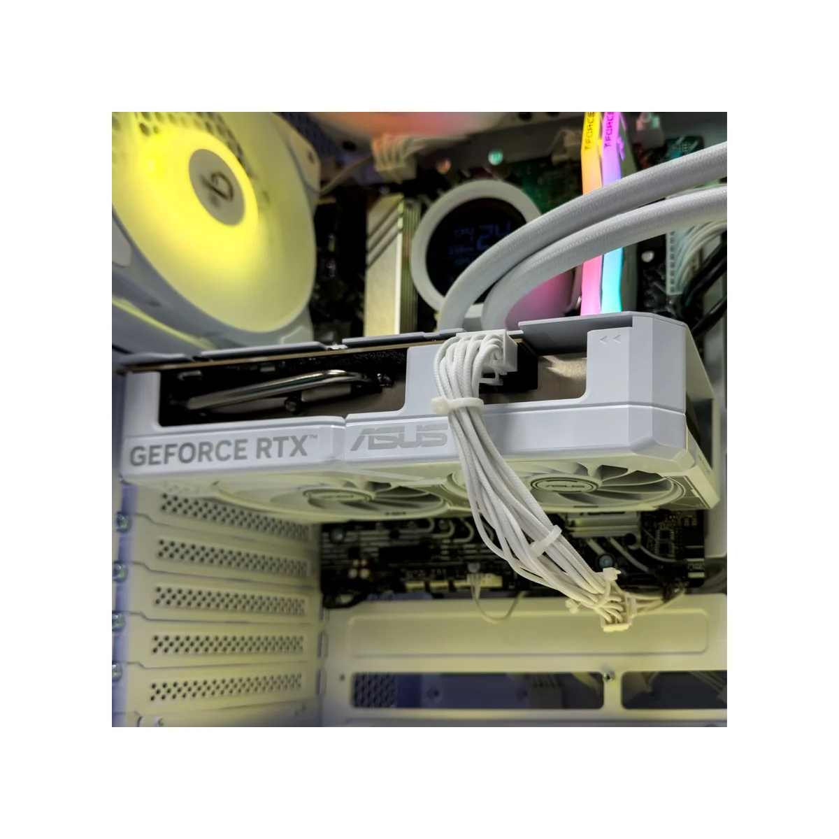 Gaming PC Yuki Core i5-14400F, 32GB DDR5 RAM, RTX 5060 Ti 8GB GPU - Gaming_PC_Yuki view 6