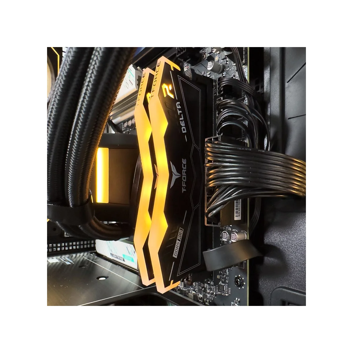 Gaming PC Hive (Ryzen 7 7800X3D, 32GB DDR5 RAM, RTX 5060 Ti 16GB GPU) - Gaming_PC_Hive view 7