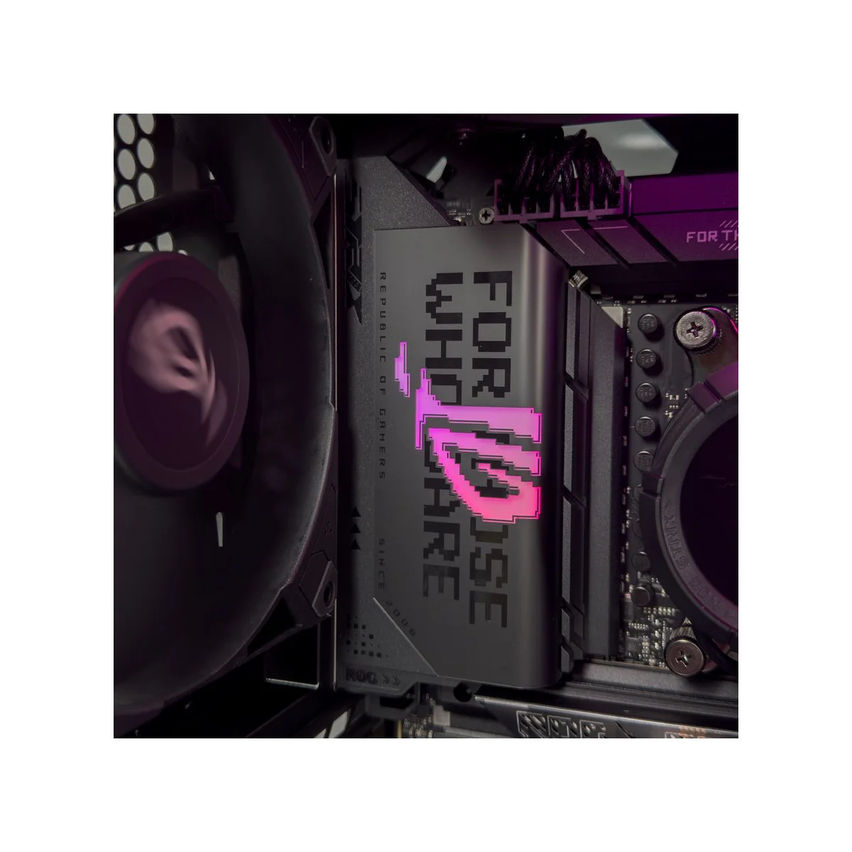 Gaming PC Helios (Ryzen 9 9950X3D, 32 GB DDR5 RAM, RTX 5070 Ti 16GB GPU) - Powered by ASUS - Gaming_PC_Helios_PBA view 5