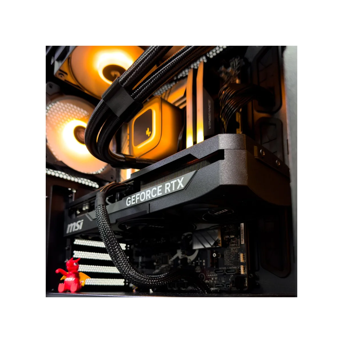 Gaming PC Gungnir (Core i9-14900K, 32GB DDR5, RTX 5080 16GB) - Powered by MSI - Gaming_PC_Gungnir view 7