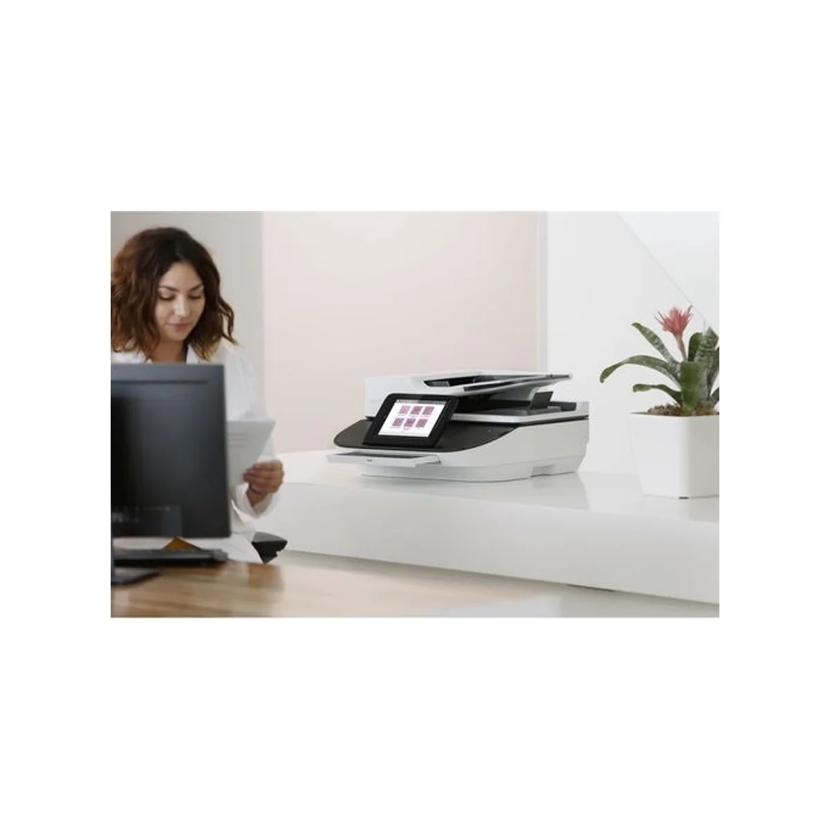 HP Digital Sender Flow 8500 fn2 Document Capture Workstation - White | Document Scanner (600 dpi, 100 ppm, 200 ipm, 24-bit) - L2762A view 7