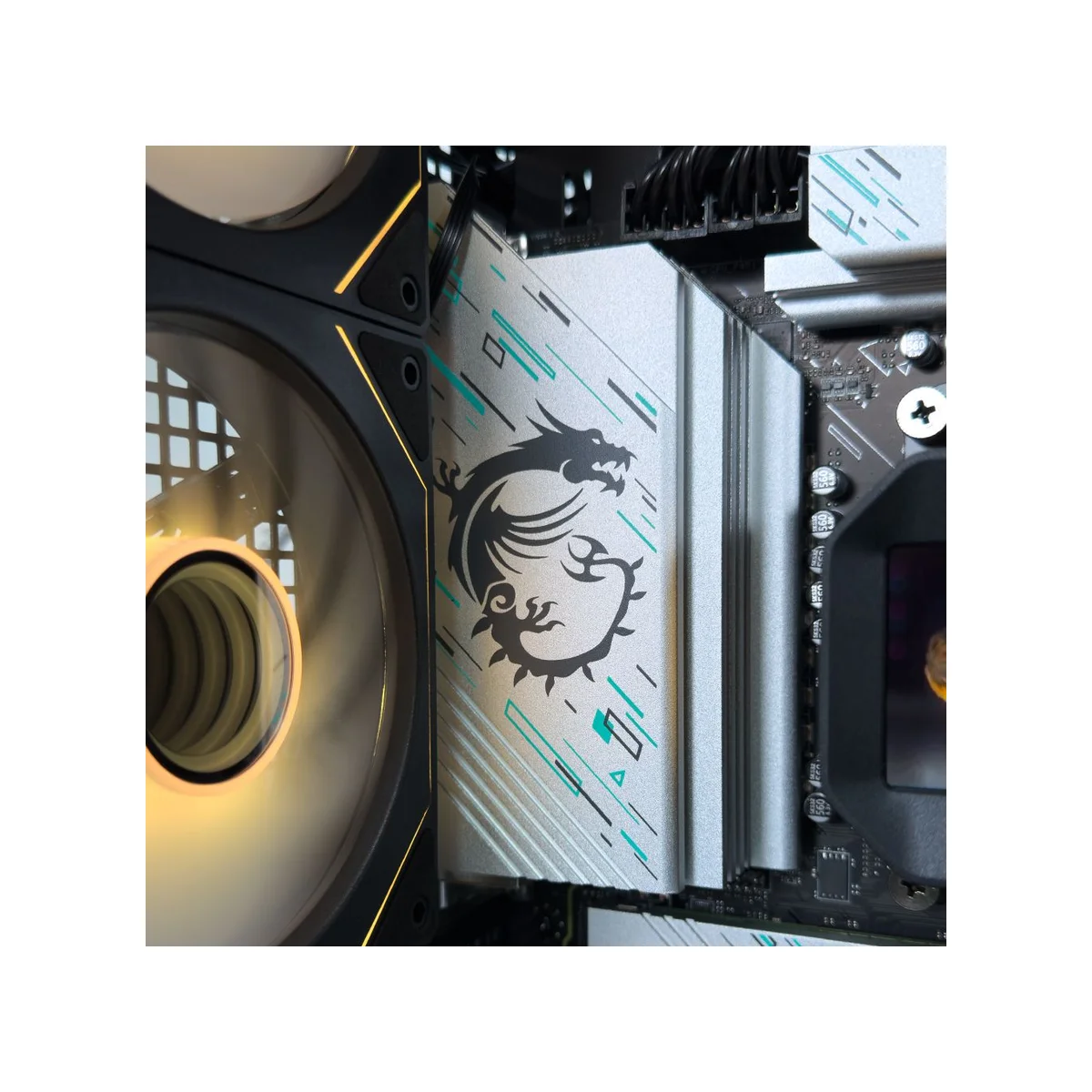 Gaming PC Hive (Ryzen 7 7800X3D, 32GB DDR5 RAM, RTX 5060 Ti 16GB GPU) - Gaming_PC_Hive view 5