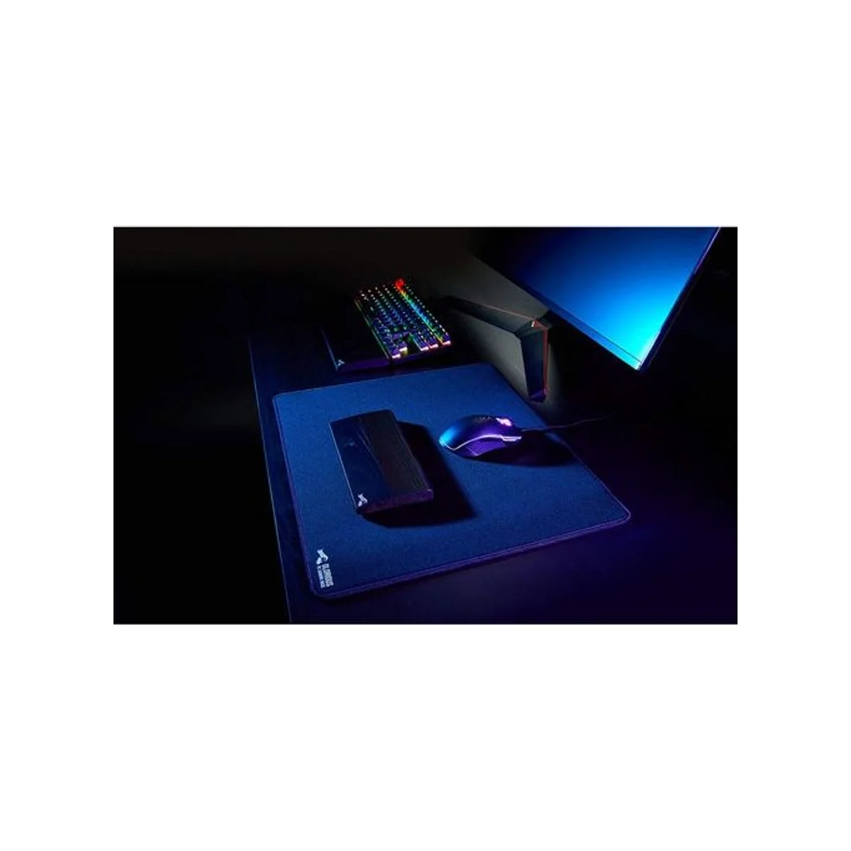 GLORIOUS XL Heavy Gaming Mouse Mat / Pad - Thick (6mm), Large (16"x18"), Stitched Edges - Black - G-HXL view 7