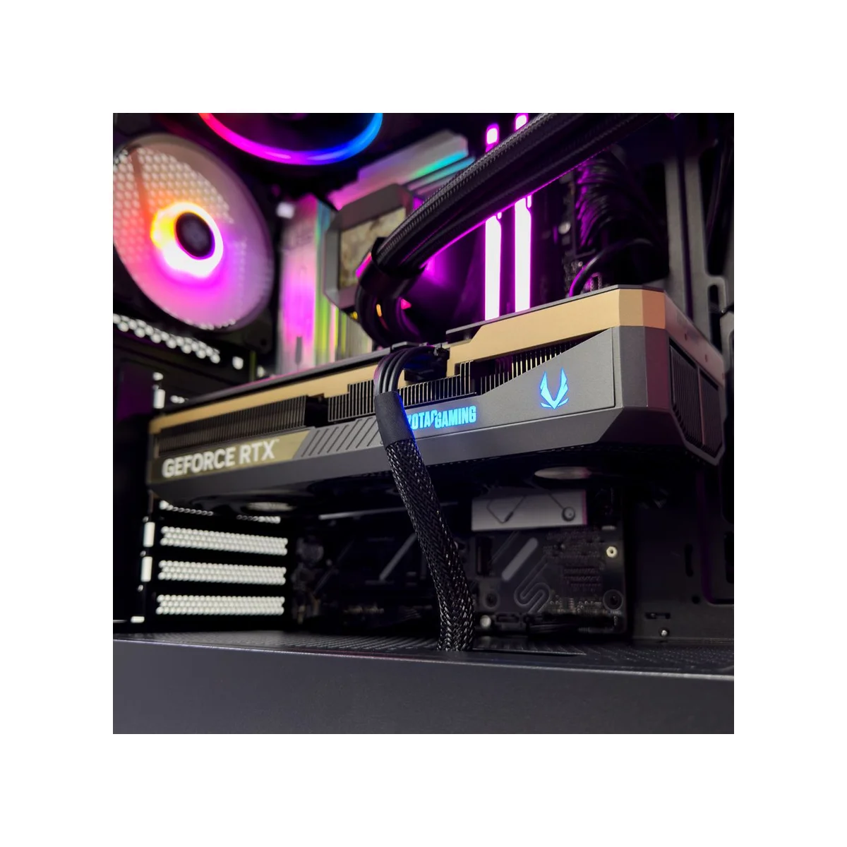Gaming PC Master X (Ryzen 9 9950X, 64GB DDR5, RTX 5080) - Gaming_PC_Master_X view 7