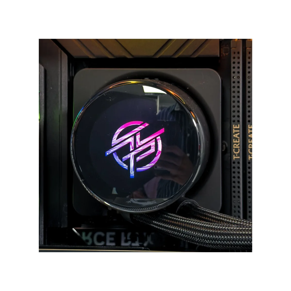 Gaming PC Unify (Ultra 7 265K, 32 GB DDR5 RAM, RTX 5080 16GB GPU) - Powered by MSI - Gaming_PC_Unify view 6