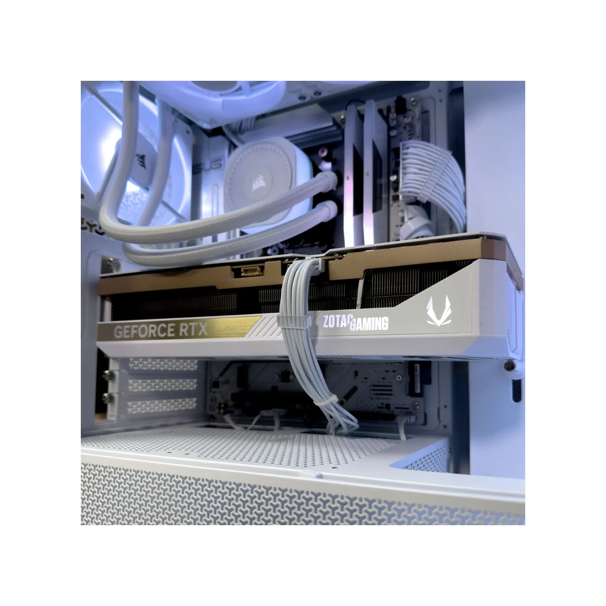 Eve Gaming PC (Ryzen 7 9800X3D, 32GB DDR5, RTX 5080) - Eve_Gaming_PC view 7