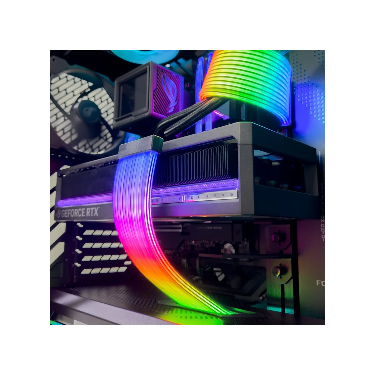 Gaming PC ROG (Ryzen 9 9950X3D, 64 GB DDR5 RAM, RTX 5090 32GB GPU) - Powered by ASUS - Gaming_PC_ROG view 7