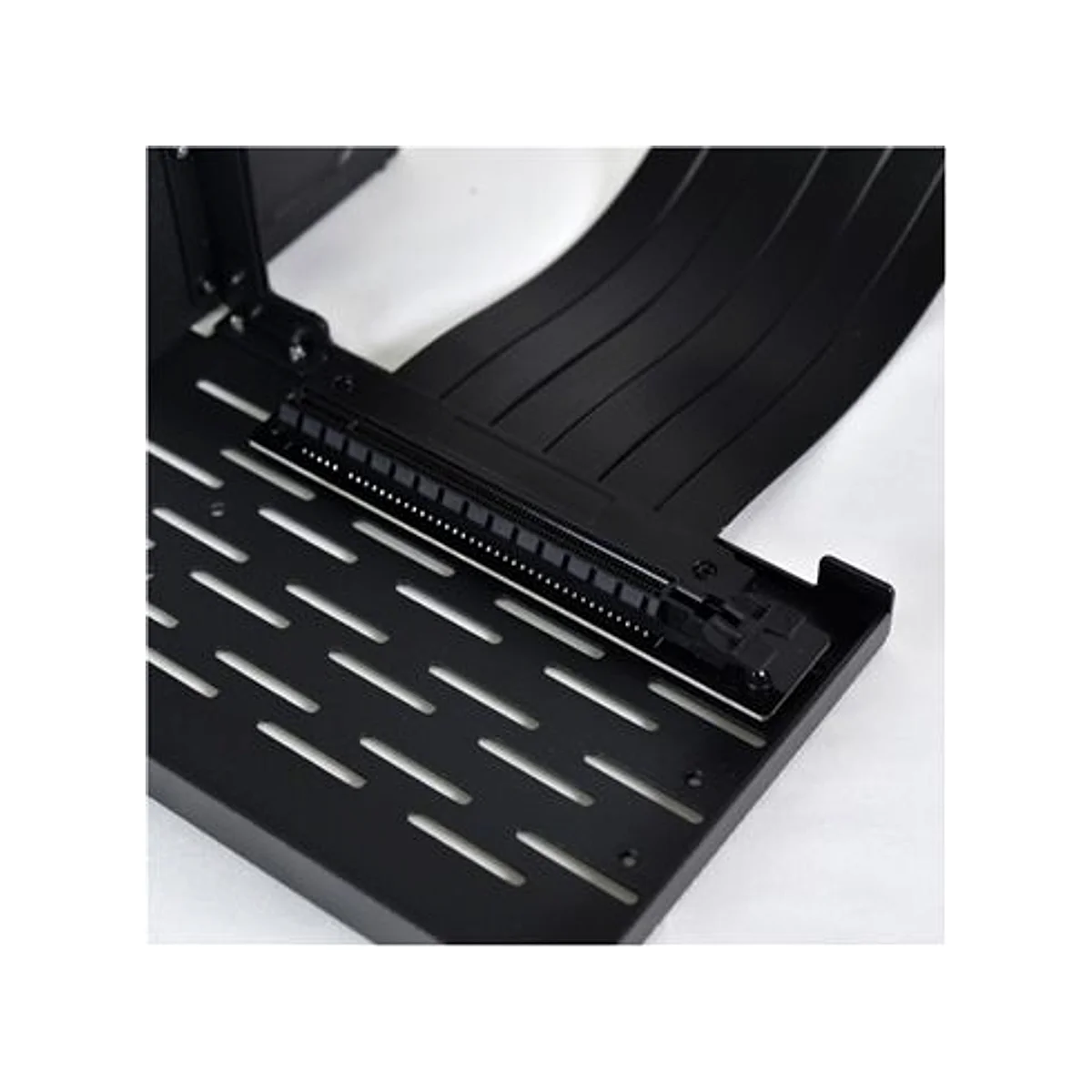 Lian Li PCI-E 3.0 Riser Card for O11 Mini Cases - Black | G89.O11DM-1X.00 view 4
