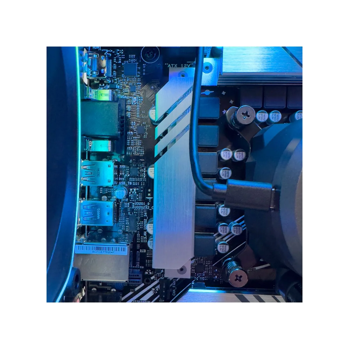 Gaming PC Bold Desktop (Core i7-14700F, 32GB DDR5, RTX 5060 Ti 8GB) - Gaming_PC_Bold view 5