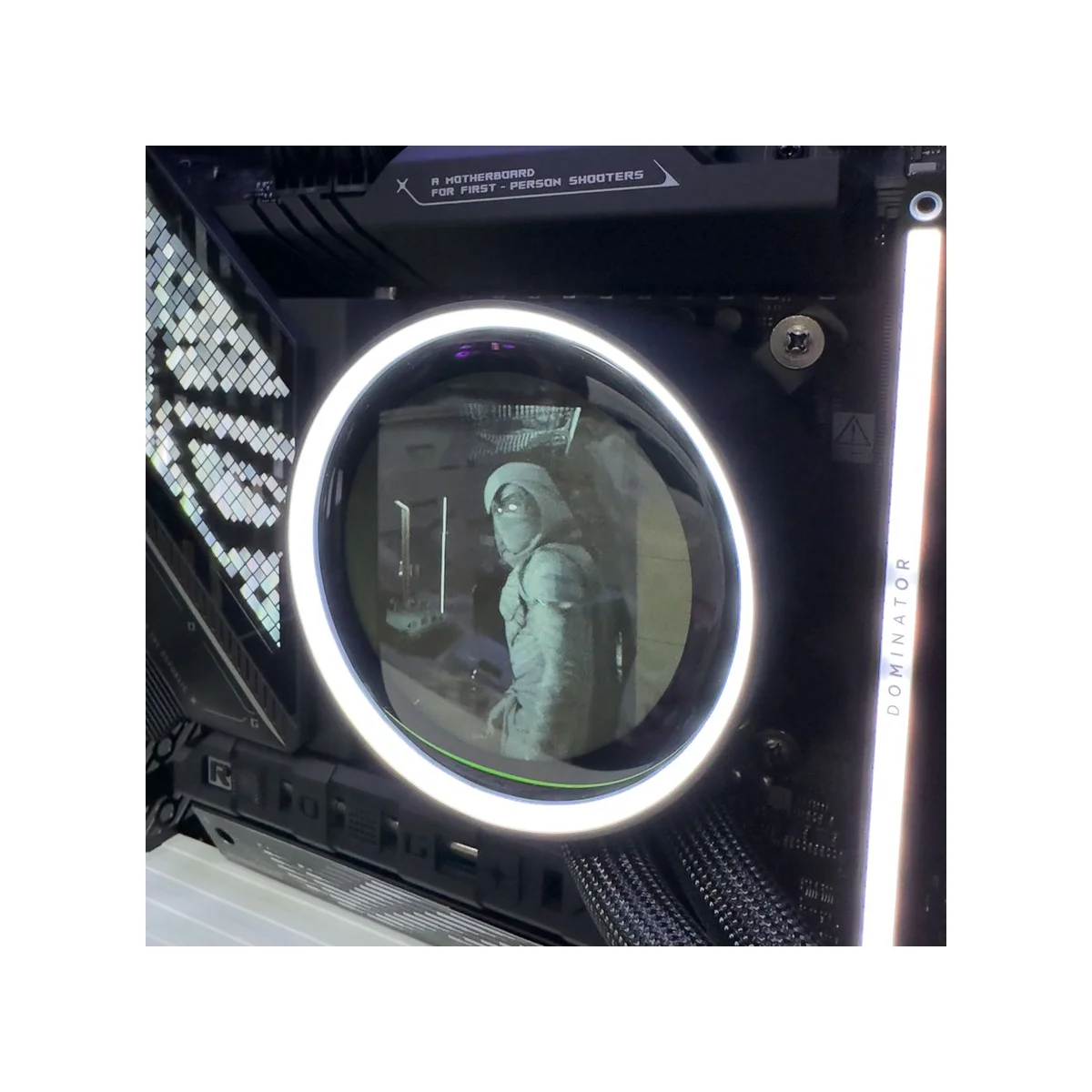 Giant Gaming PC (Ultra 9 285K, 64GB DDR5 RAM, RTX 5080 16GB GPU) - Giant_Gaming_PC view 6