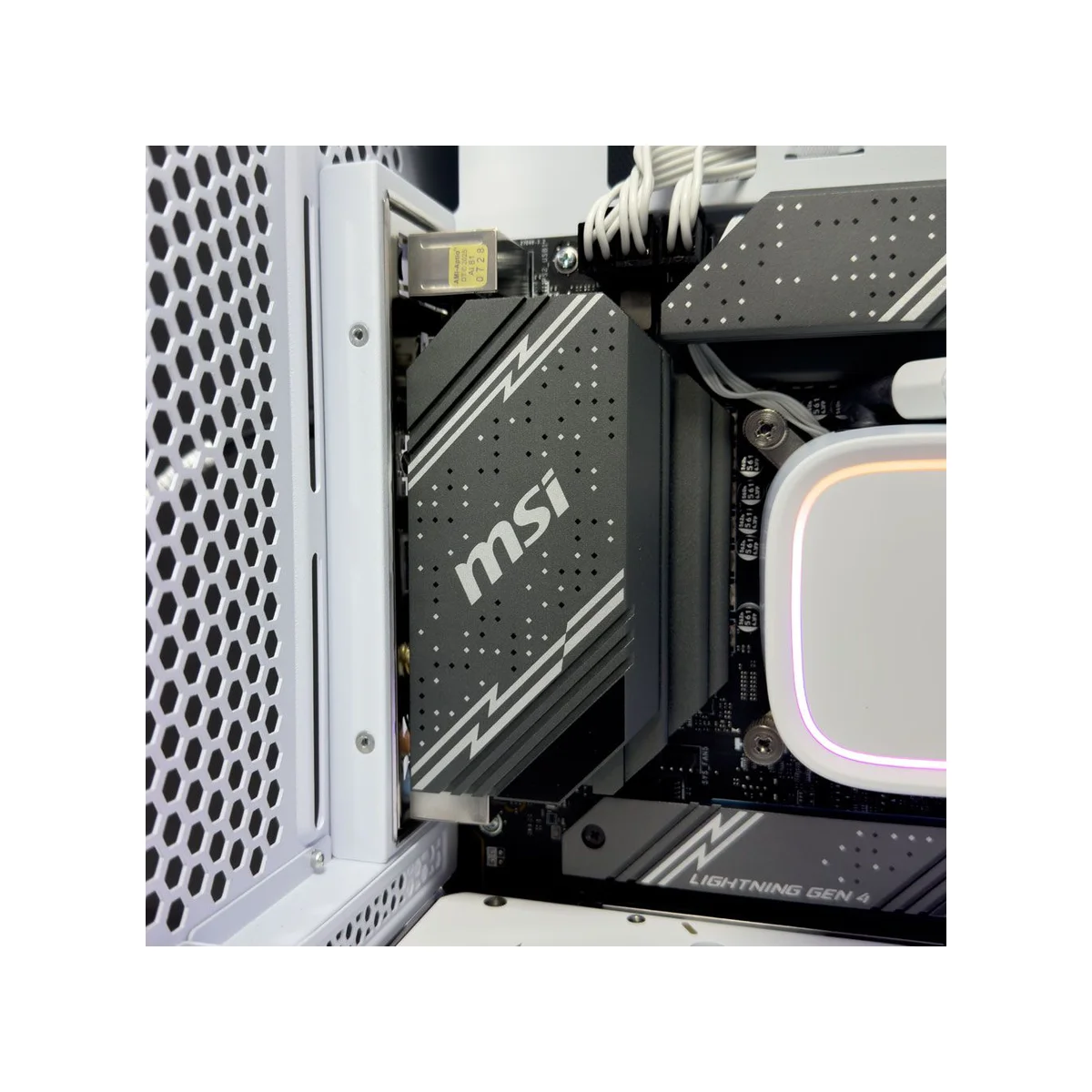 Gaming PC Nimbus (Core i7-14700F, 32 GB DDR5 RAM, RTX 5070 12GB GPU) - Gaming_PC_Nimbus view 5