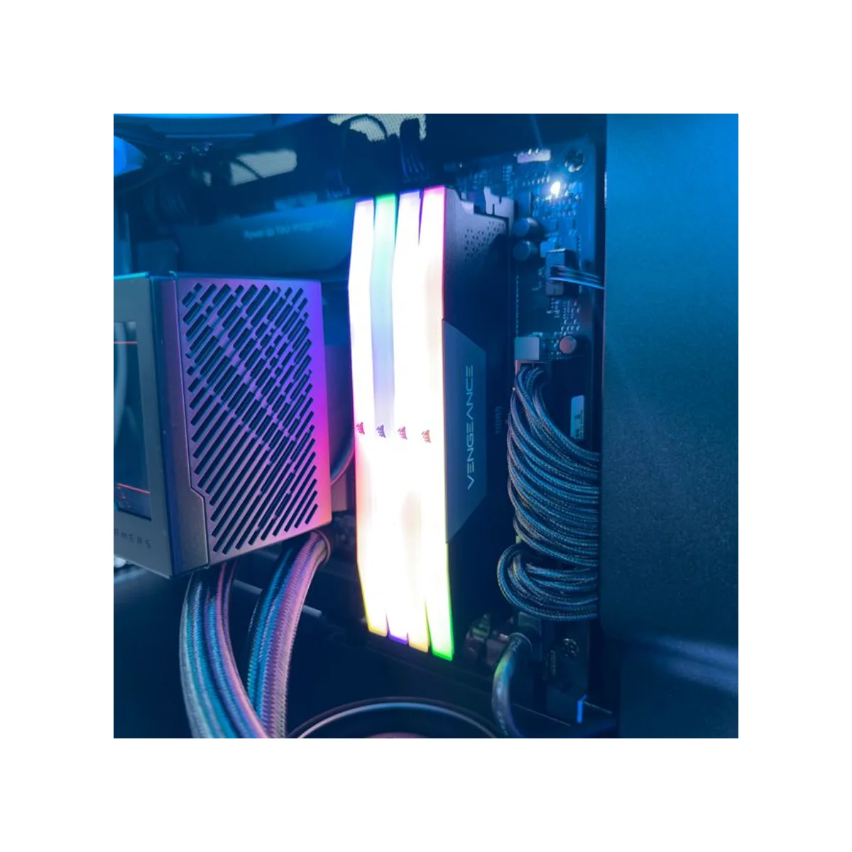 Magic Workstation (Core i9-14900K, 128GB DDR5, RTX 6000 ADA 48GB, DeckLink 4K Extreme 12G) - Magic_Workstation view 10