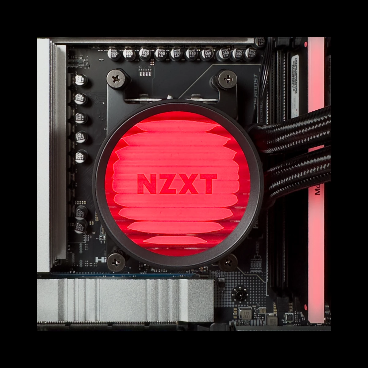 Gaming PC Blood Moon (Ryzen 7 7800X3D, 32 GB DDR5 RAM, RTX 5080 16GB GPU) view 6