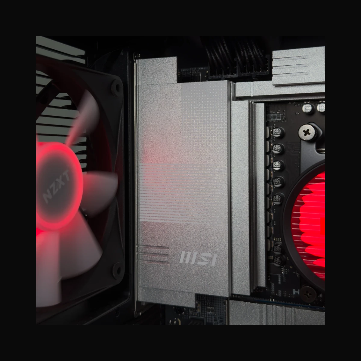 Gaming PC Blood Moon (Ryzen 7 7800X3D, 32 GB DDR5 RAM, RTX 5080 16GB GPU) view 5