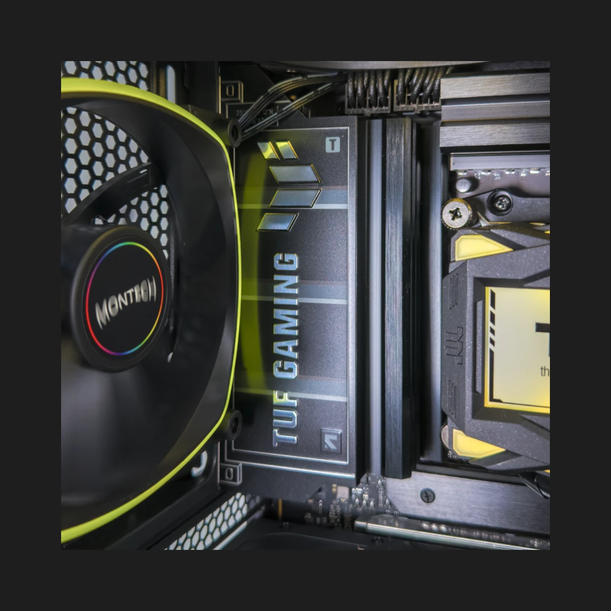 Gaming PC Hazard (Ryzen 9 9900X, 32 GB DDR5 RAM, RTX 5070 Ti 16GB GPU)  view 5