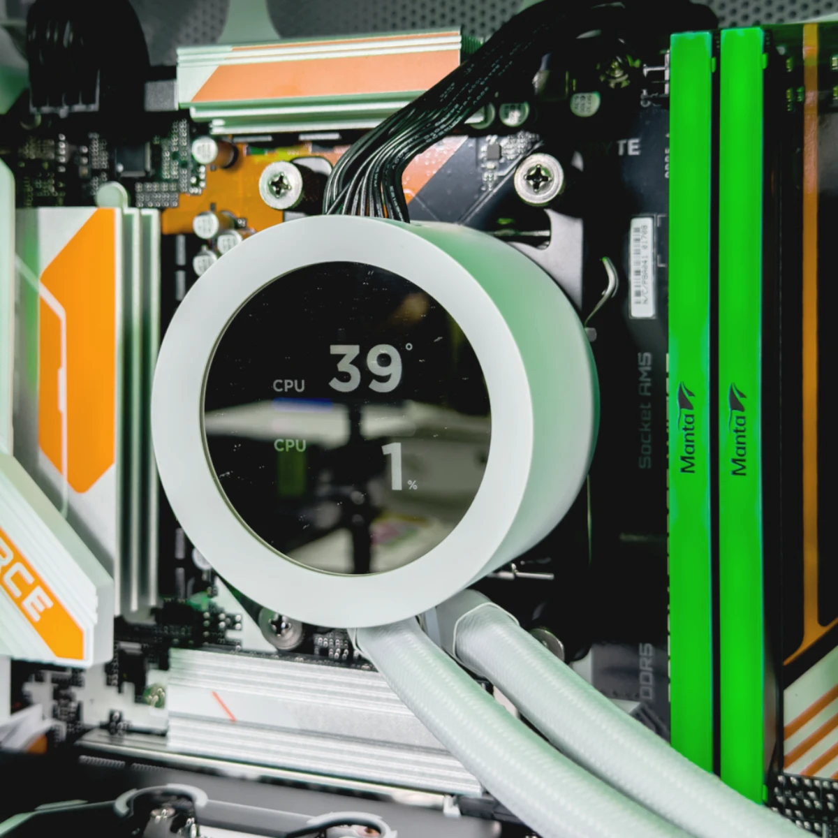 Gaming PC Jade (Ryzen 7 7800X3D, 32 GB DDR5 RAM, RTX 5070 12GB GPU)  view 6