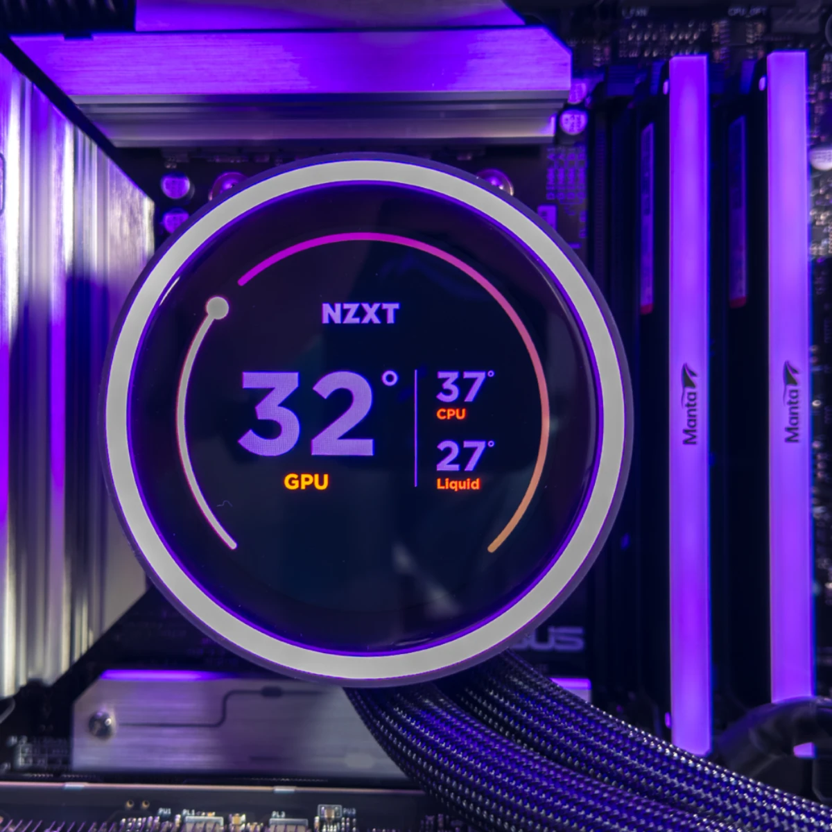 Gaming PC Manta (Ryzen 7 9800X3D, 32 GB DDR5 RAM, RTX 5080 16GB GPU) view 5