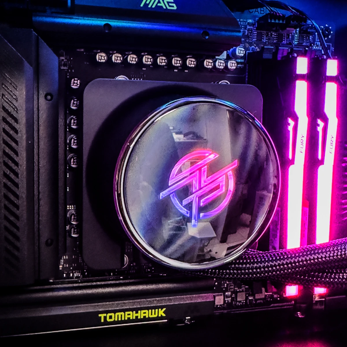 Simulator Workstation (Ryzen 9 9950X3D2, 64 GB DDR5 RAM, RTX 5090 32GB GPU) view 4